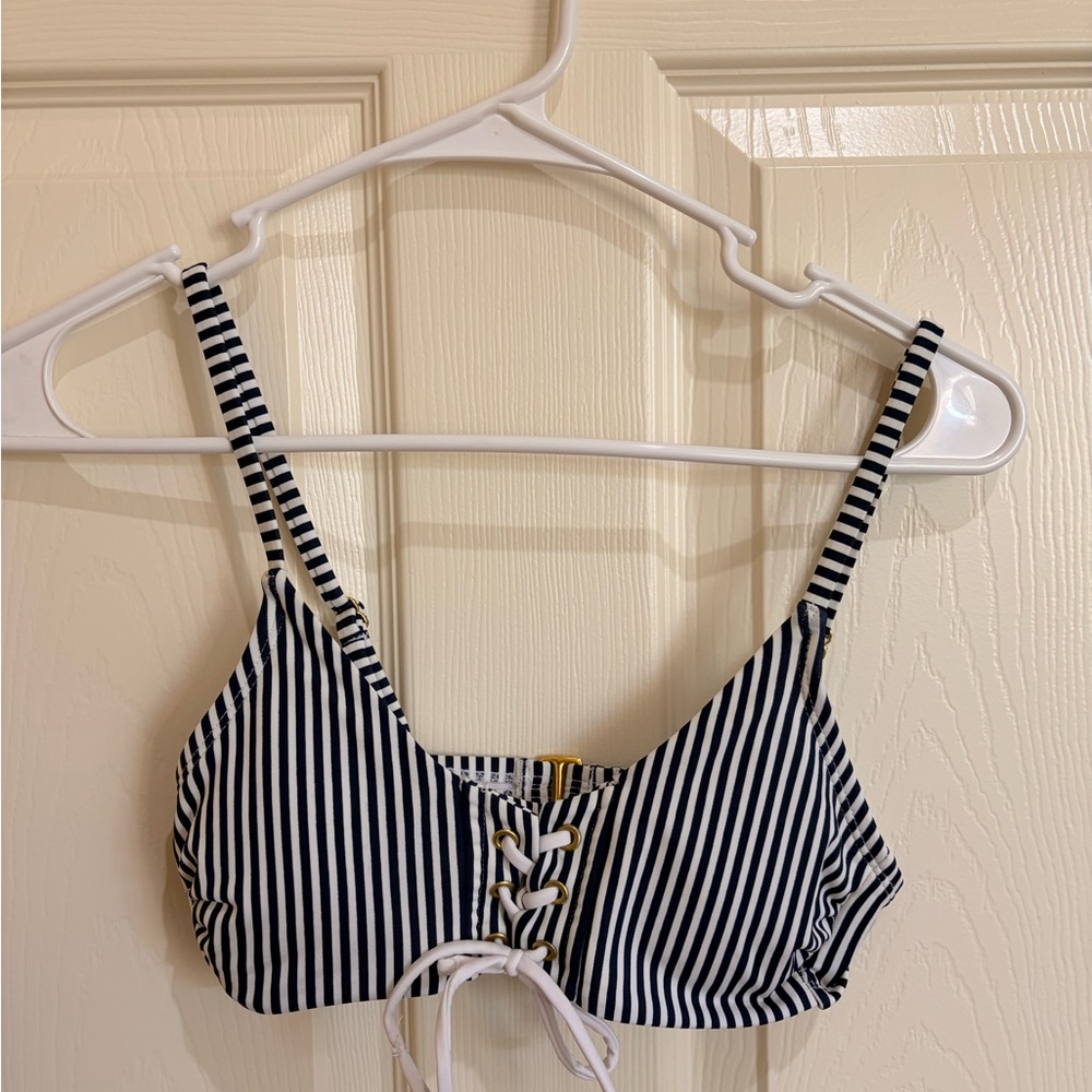 Xhilaration Black and White Striped Lace-Up Bikini Top size Small